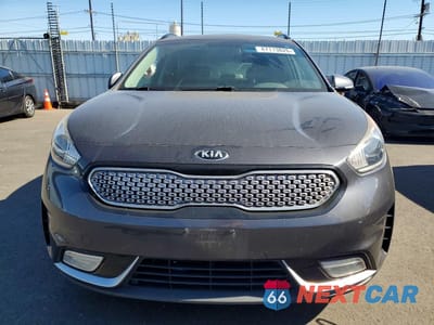 Piąte zdjęcie samochodu w środku: 2018 KIA NIRO EX VIN:KNDCC3LC3J5140771 - miniatura