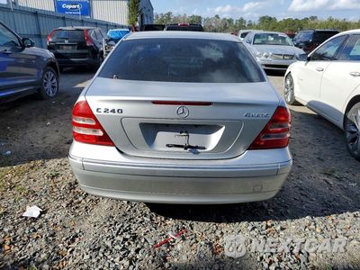 Zdjęcie 6 z 12 samochodu: 2004 MERCEDES BENZ C 240 4MATIC VIN:WDBRF81J54F526198 - miniatura