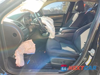 Zdjęcie 7 z 13 samochodu: 2022 CHRYSLER 300 TOURING VIN:2C3CCAAG5NH134273 - miniatura
