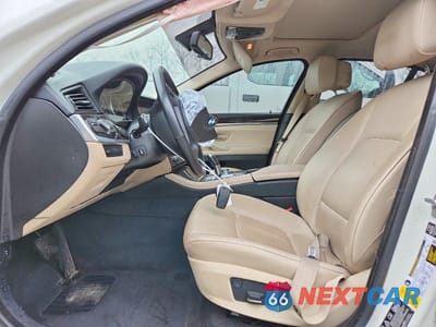 Zdjęcie 7 z 11 samochodu: 2013 BMW 535 XI VIN:WBAFU7C5XDDU73737 - miniatura