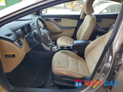 Zdjęcie 7 z 11 samochodu: 2013 HYUNDAI ELANTRA GLS VIN:5NPDH4AE5DH314439 - miniatura