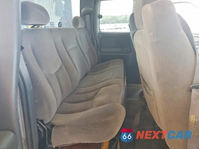 Zdjęcie 10 z 12 samochodu: 2004 GMC NEW SIERRA C1500 VIN:2GTEC19T341151862 - miniatura