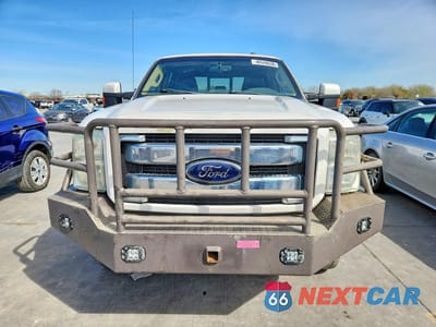 Piąte zdjęcie samochodu w środku: 2015 FORD F350 SUPER DUTY VIN:1FT8W3BTXFEC88356 - miniatura
