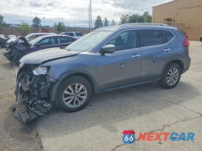 2017 NISSAN ROGUE SV KNMAT2MV1HP559119 - główne zdjęcie licytacji z USA - miniatura