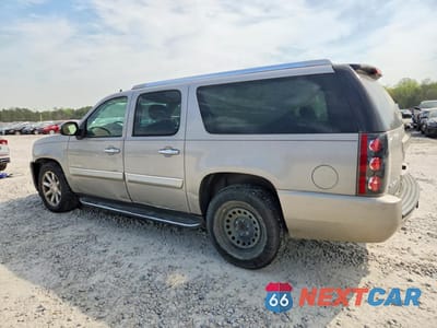 Drugie zdjęcie samochodu z przodu: 2007 GMC YUKON XL DENALI VIN:1GKFK66847J193153 - miniatura
