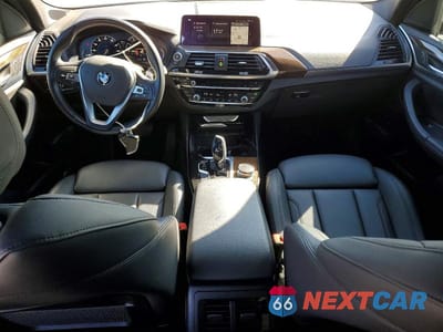 Zdjęcie 8 z 13 samochodu: 2019 BMW X3 SDRIVE30I VIN:5UXTR7C52KLE94920 - miniatura