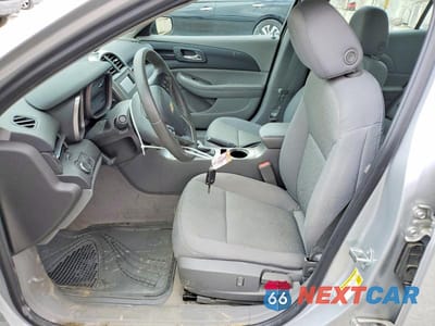 Zdjęcie 7 z 11 samochodu: 2015 CHEVROLET MALIBU LS VIN:1G11B5SLXFU148377 - miniatura