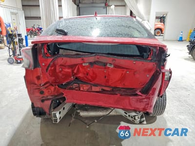 Zdjęcie 6 z 11 samochodu: 2017 TOYOTA PRIUS THREE VIN:JTDKARFU7H3534109 - miniatura