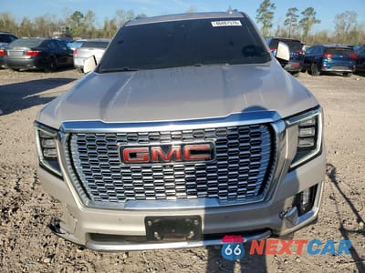 Piąte zdjęcie samochodu w środku: 2023 GMC YUKON XL DENALI VIN:1GKS1JKL2PR154402 - miniatura