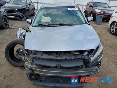 Piąte zdjęcie samochodu w środku: 2019 SUBARU LEGACY 2.5I LIMITED VIN:4S3BNAN63K3036375 - miniatura