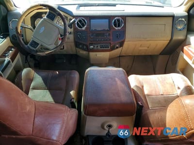 Zdjęcie 8 z 13 samochodu: 2008 FORD F250 SUPER DUTY VIN:1FTSW21R08EB65383 - miniatura
