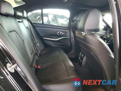 Zdjęcie 10 z 12 samochodu: 2024 BMW 330I VIN:3MW69FF07R8E46592 - miniatura