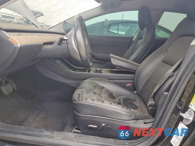 Zdjęcie 7 z 11 samochodu: 2018 TESLA MODEL 3 VIN:5YJ3E1EA5JF171853 - miniatura