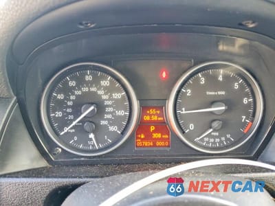 Zdjęcie 9 z 12 samochodu: 2015 BMW X1 SDRIVE28I VIN:WBAVM1C58FV314981 - miniatura