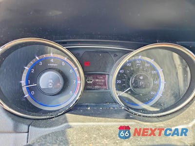 Zdjęcie 9 z 12 samochodu: 2013 HYUNDAI SONATA LIMITED VIN:5NPEC4AC6DH551510 - miniatura