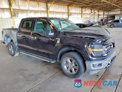 Czwarte zdjęcie samochodu z boku: 2025 FORD F150 XLT VIN:1FTEW3LP1SKE07928 - miniatura