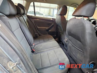 Zdjęcie 10 z 12 samochodu: 2014 VOLKSWAGEN GOLF TDI 4D HATCHBAC VIN:3VWPL7AJ2EM605340 - miniatura