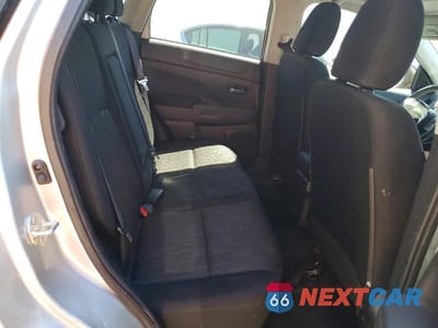 Zdjęcie 11 z 13 samochodu: 2023 MITSUBISHI OUTLANDER SPORT S VIN:JA4ARUAU9PU003107 - miniatura
