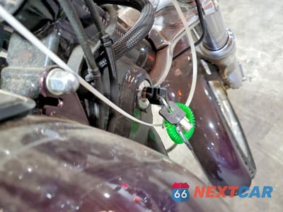 Zdjęcie 8 z 9 samochodu: 2006 HARLEY-DAVIDSON FXDBI VIN:1HD1GX1156K334133 - miniatura