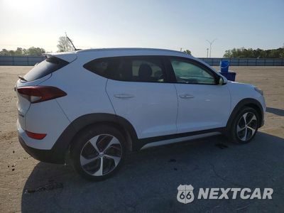 Trzecie zdjęcie samochodu z tyłu: 2017 HYUNDAI TUCSON SPORT VIN:KM8J33A25HU274694 - miniatura