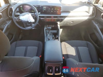 Zdjęcie 8 z 12 samochodu: 2025 KIA SORENTO LX VIN:5XYRG4JC0SG399279 - miniatura