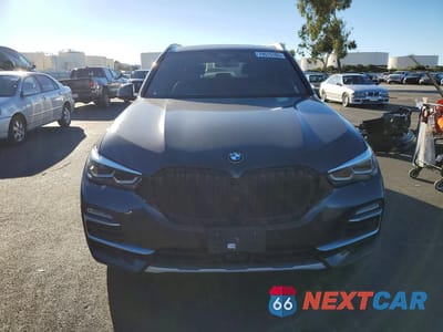 Piąte zdjęcie samochodu w środku: 2021 BMW X5 XDRIVE45E VIN:5UXTA6C06M9D35713 - miniatura
