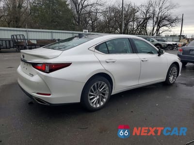 Trzecie zdjęcie samochodu z tyłu: 2020 LEXUS ES 350 LUXURY VIN:58AEZ1B17LU059135 - miniatura