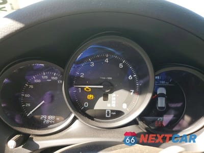 Zdjęcie 9 z 13 samochodu: 2023 PORSCHE MACAN BASE VIN:WP1AA2A55PLB12050 - miniatura