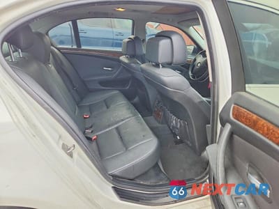 Zdjęcie 10 z 11 samochodu: 2010 BMW 528 I VIN:WBANU5C55AC365124 - miniatura