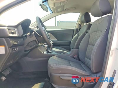 Zdjęcie 7 z 13 samochodu: 2017 KIA NIRO LX VIN:KNDCB3LC7H5036507 - miniatura