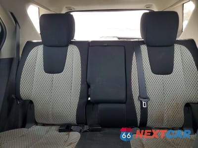 Zdjęcie 10 z 13 samochodu: 2011 CHEVROLET EQUINOX LS VIN:2GNALBEC4B1222677 - miniatura