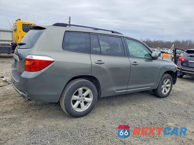 Trzecie zdjęcie samochodu z tyłu: 2008 TOYOTA HIGHLANDER BASE VIN:JTEES41AX82095211 - miniatura