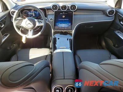 Zdjęcie 8 z 12 samochodu: 2025 MERCEDES-BENZ GLC 350E VIN:W1NKM5GB4SF388330 - miniatura