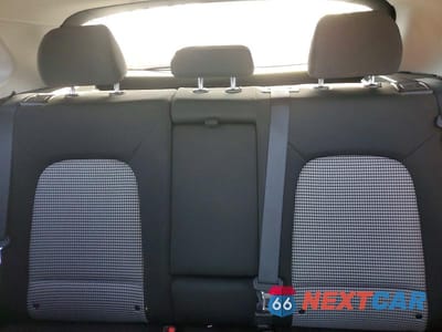Zdjęcie 10 z 13 samochodu: 2021 HYUNDAI KONA SE VIN:KM8K1CAA9MU692218 - miniatura