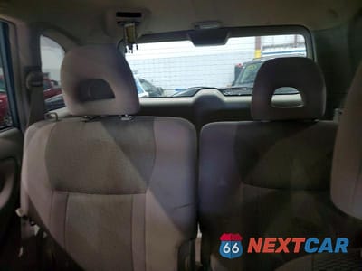 Zdjęcie 10 z 13 samochodu: 2004 TOYOTA RAV4 BASE VIN:JTEHD20V440033454 - miniatura