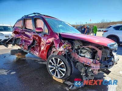 Czwarte zdjęcie samochodu z boku: 2017 SUBARU FORESTER 2.0XT PREMIUM VIN:JF2SJGEC8HH467571 - miniatura