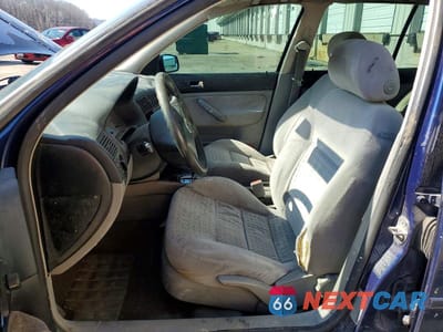 Zdjęcie 7 z 12 samochodu: 2001 VOLKSWAGEN GOLF GLS VIN:9BWGS21J714012349 - miniatura