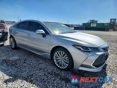 Czwarte zdjęcie samochodu z boku: 2022 TOYOTA AVALON LIMITED VIN:4T1DZ1FB2NU076885 - miniatura