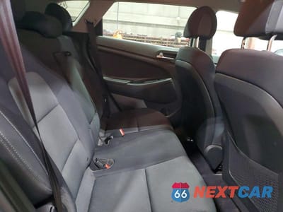 Zdjęcie 10 z 12 samochodu: 2018 HYUNDAI TUCSON SEL VIN:KM8J3CA48JU682713 - miniatura