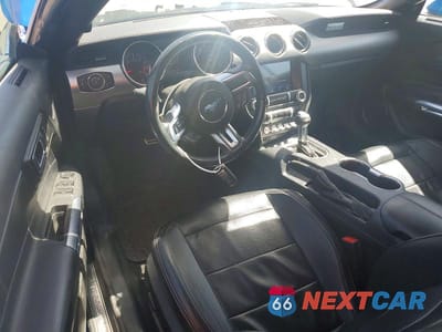 Zdjęcie 8 z 11 samochodu: 2021 FORD MUSTANG VIN:1FATP8UH9M5115928 - miniatura