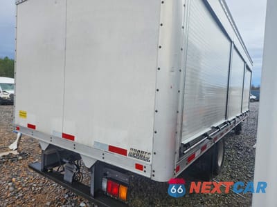 Trzecie zdjęcie samochodu z tyłu: 2023 ISUZU NPR HD BOX TRUCK VIN:54DC4W1D2PS202547 - miniatura