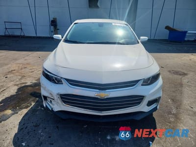 Piąte zdjęcie samochodu w środku: 2018 CHEVROLET MALIBU LT VIN:1G1ZD5ST1JF163053 - miniatura