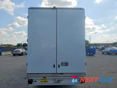 Zdjęcie 6 z 13 samochodu: 2020 FORD TRANSIT DELIVERY TRUCK VIN:1FDBW5Z81LKA95573 - miniatura