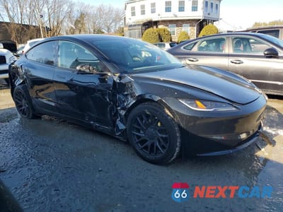 Czwarte zdjęcie samochodu z boku: 2024 TESLA MODEL 3 VIN:5YJ3E1EA5RF825276 - miniatura