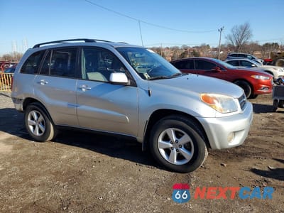 Czwarte zdjęcie samochodu z boku: 2004 TOYOTA RAV4 BASE VIN:JTEGD20V740008835 - miniatura