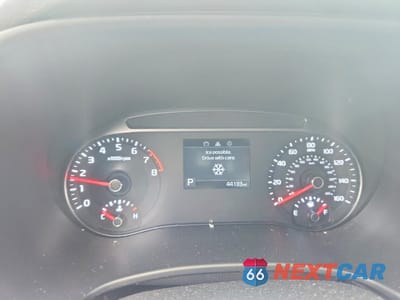 Zdjęcie 9 z 12 samochodu: 2022 KIA SOUL LX VIN:KNDJ23AU5N7837665 - miniatura