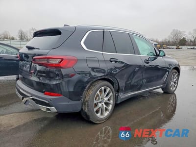 Trzecie zdjęcie samochodu z tyłu: 2022 BMW X5 XDRIVE40I VIN:5UXCR6C01N9J65316 - miniatura