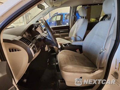 Zdjęcie 7 z 12 samochodu: 2010 DODGE GRAND CARAVAN VIN:2D4RN5DX2AR140574 - miniatura