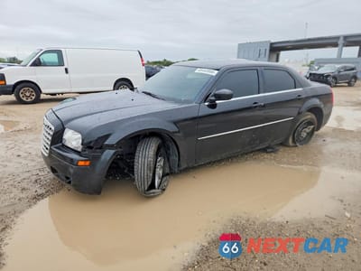 2008 CHRYSLER 300 LX 2C3KA43R28H179886 - główne zdjęcie licytacji z USA - miniatura