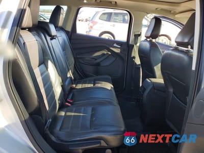 Zdjęcie 10 z 12 samochodu: 2018 FORD ESCAPE TITANIUM VIN:1FMCU9J92JUC62319 - miniatura